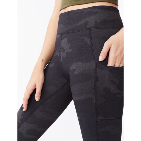 Aeropostale Camo Leggings w Pockets Womens Large - Picture 2 of 4